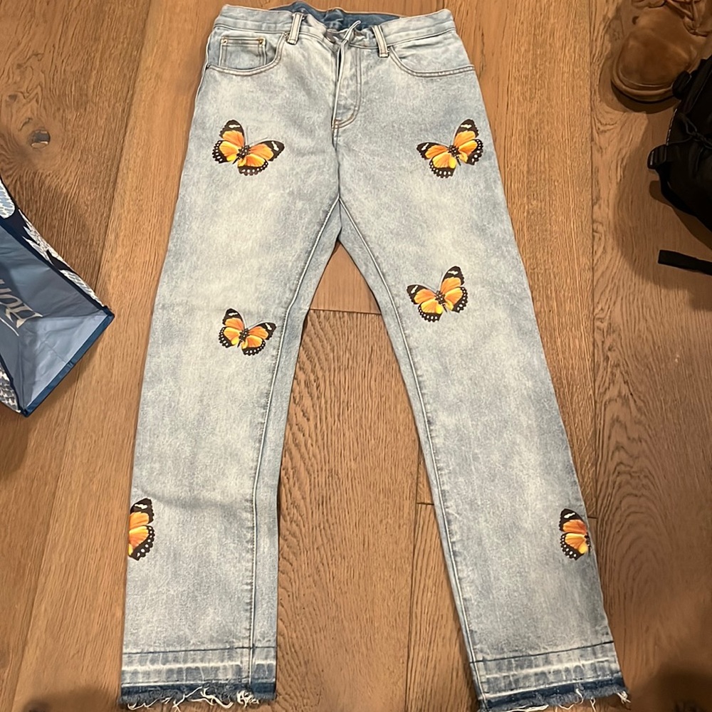 MNML jeans with butterflies